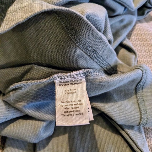 Natural Reflections 10-Button Mock Turtleneck Trooper Bass Pro Cabela's Size L - Picture 6 of 7